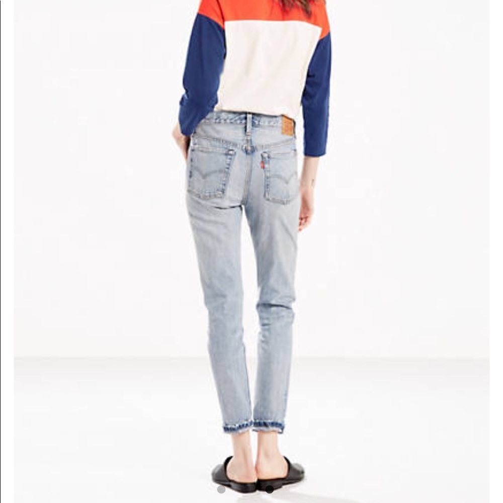 Levi’s vintage denim with knee rip